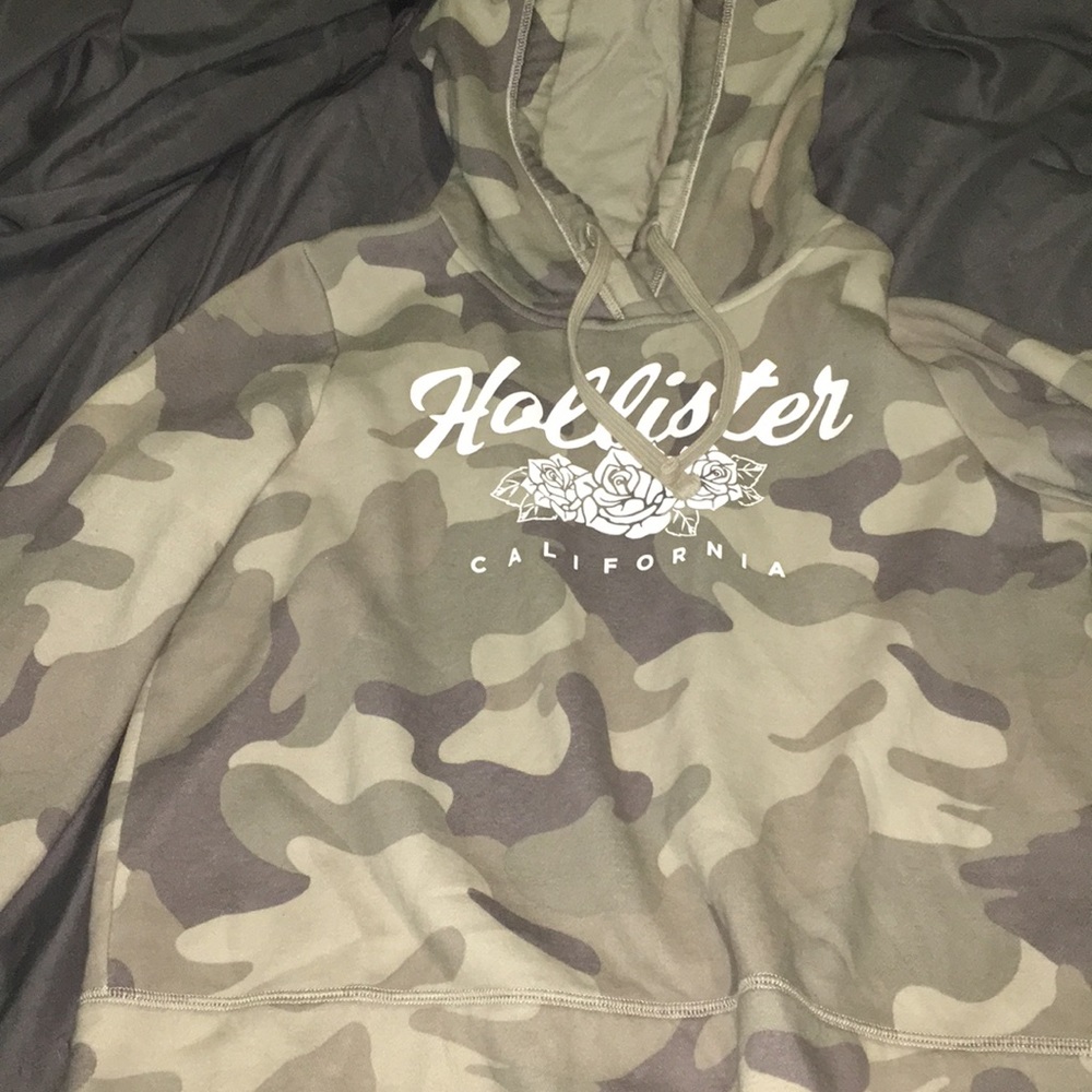camo hoodie
